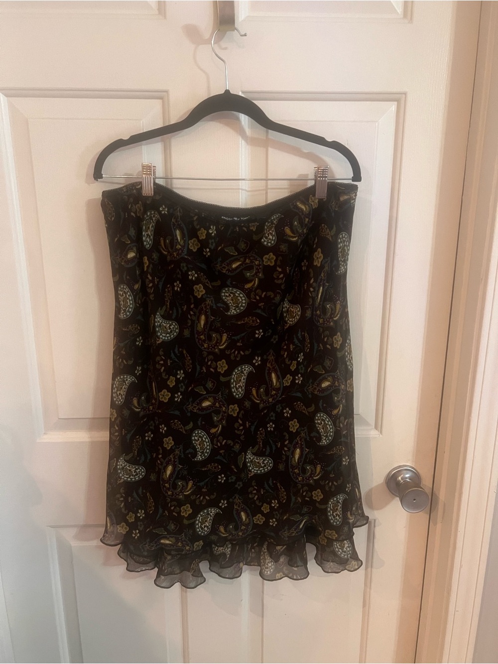 Women's Brown Paisley Chiffon Ruffle Hem Skirted - Picture 2 of 7